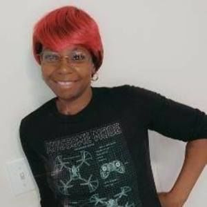 Meet your Posher, Febee